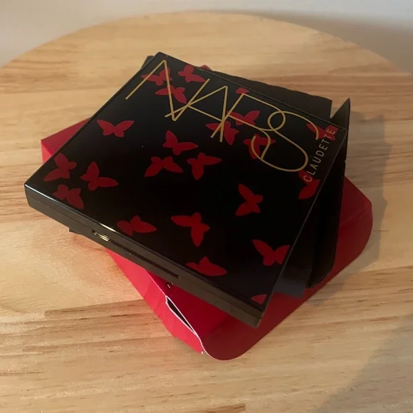 NARS Limited Edition Claudette Cheek Duo blush made in Italy NWT - Picture 3 of 7